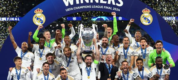 乐鱼体育新闻-欧冠比赛展现激烈对抗，球员表现抢眼