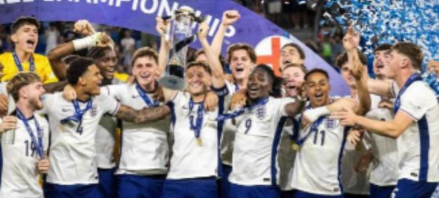 乐鱼体育官方-德国队与英格兰队的比赛已经备受关注