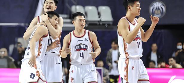 乐鱼体育官网入口-广东队员状态火爆，战胜对手