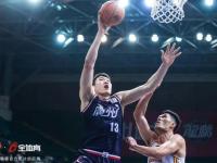 乐鱼体育vip注册-包含广州龙狮签下新秀球员，备战新赛季强化内线的词条