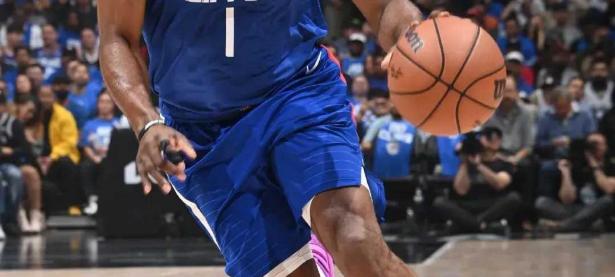 乐鱼体育app下载-全明星对决！字母哥与哈登展开激烈交锋