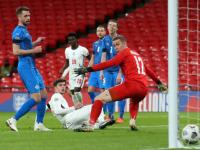 乐鱼体育娱乐-冰岛遭受连败，晋级困难重重