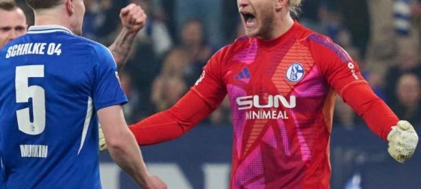 乐鱼体育官方登录入口-沙尔克遭遇瓶颈期，球队寻求突破的简单介绍