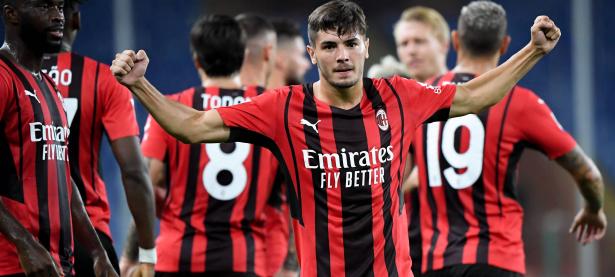 乐鱼体育在线登录-那不勒斯击败对手，实现三连胜稳居榜首的简单介绍