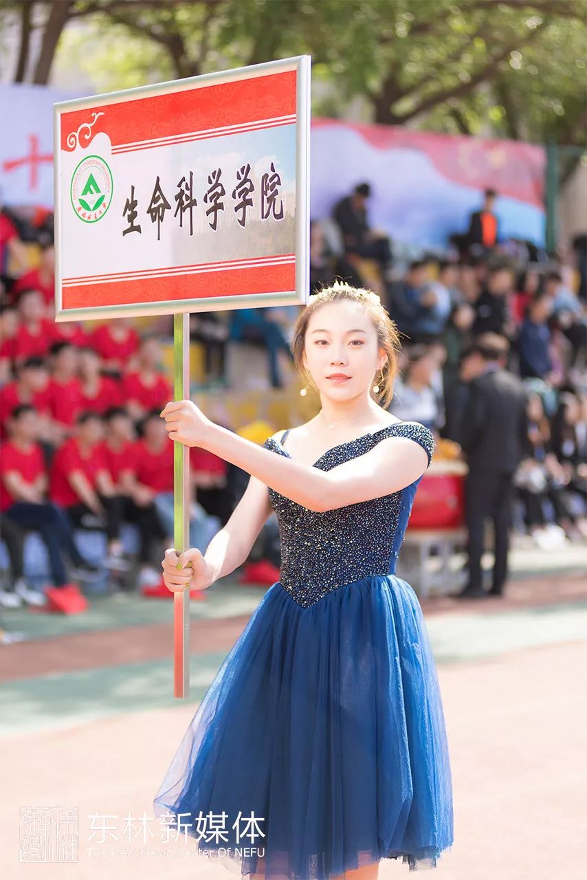 力争上游!东亚球队斗志昂扬的简单介绍 力争上游!东亚球队斗志昂扬的简单介绍