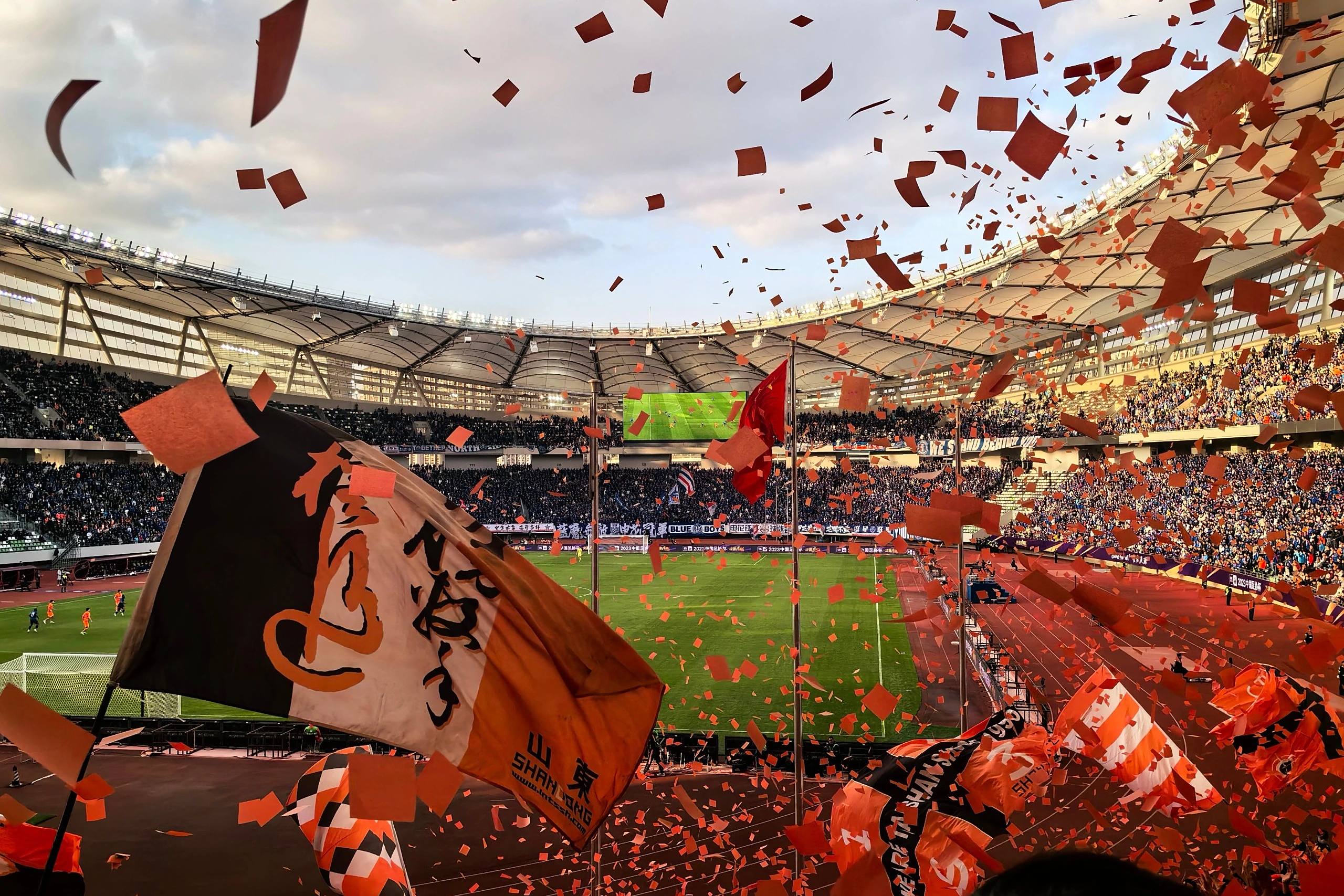 关于阿赫利·哈兹主场告捷,保住不败战绩的信息 关于阿赫利·哈兹主场告捷,保住不败战绩的信息