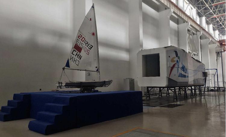 包含帆板比赛中国队全员出战，获得亮眼佳绩的词条