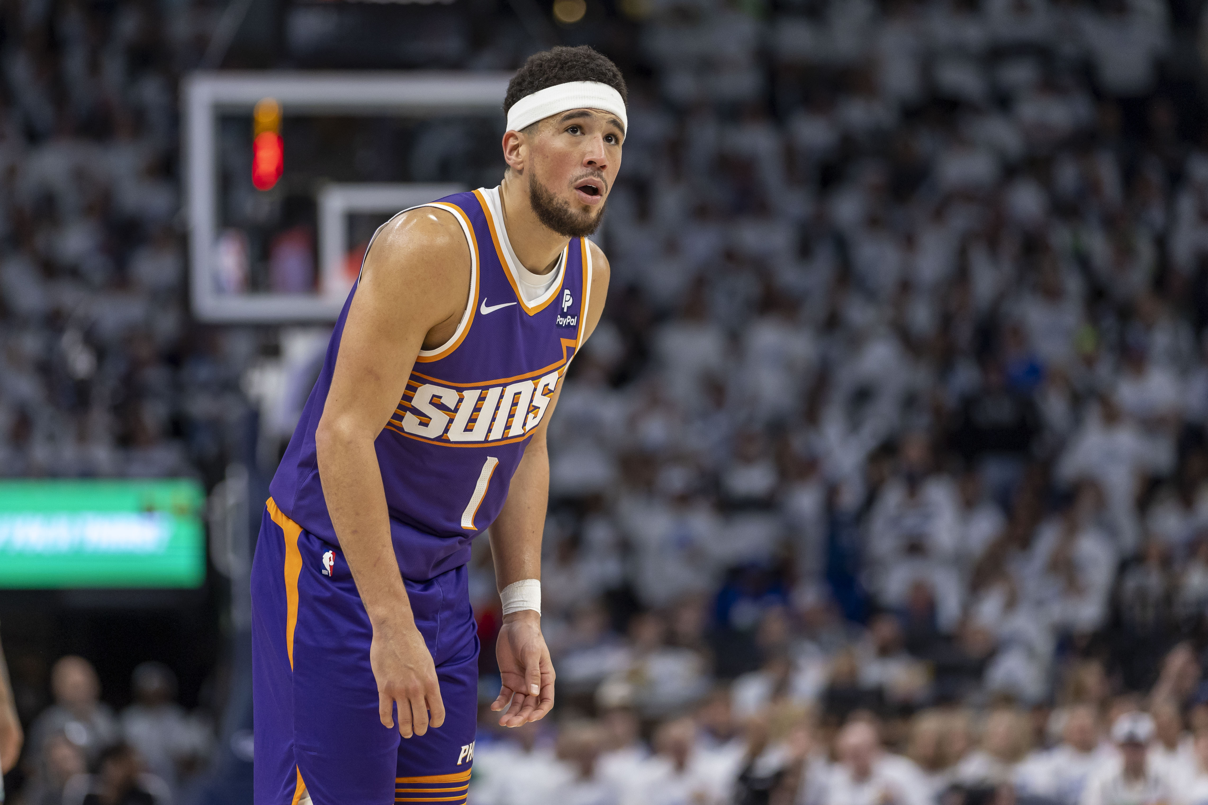 森林狼逆转马刺，国王惨败独行侠