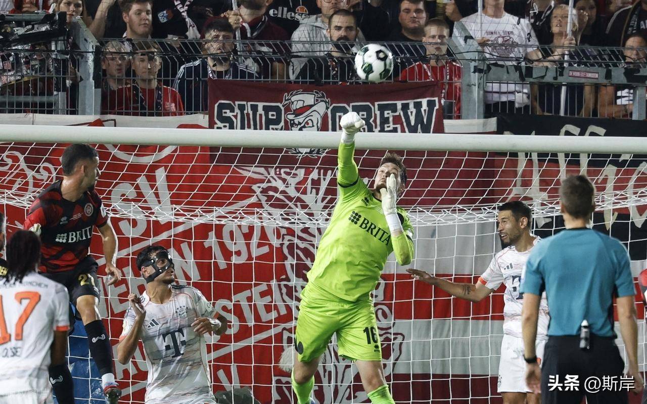 拜仁慕尼黑客场逆转，保持不败纪录的简单介绍