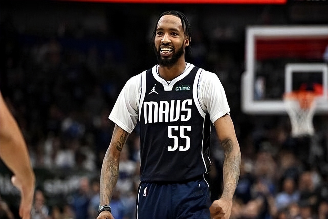 包含快船横扫公牛，保持西部第一位置不变的词条